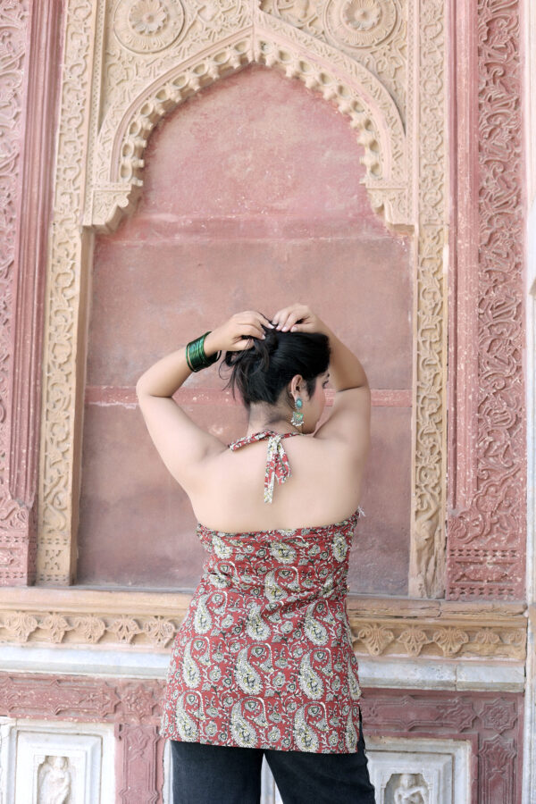 Iknoor maroon print kurti with halter neck