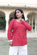 Laal isha bandhej full sleeved kurti